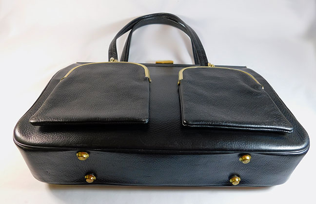 Vintage leather purses 2